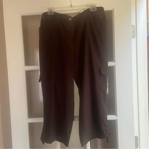 Chico’s Zenergy Chocolate Crop Pants
